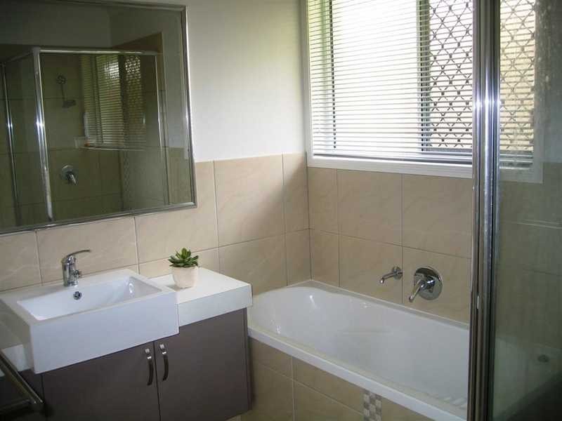 113 Rogers Parade East, Everton Park QLD 4053