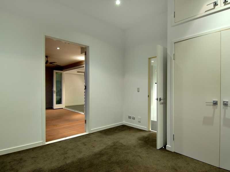 32 St Pauls Terrace, Spring Hill QLD 4000