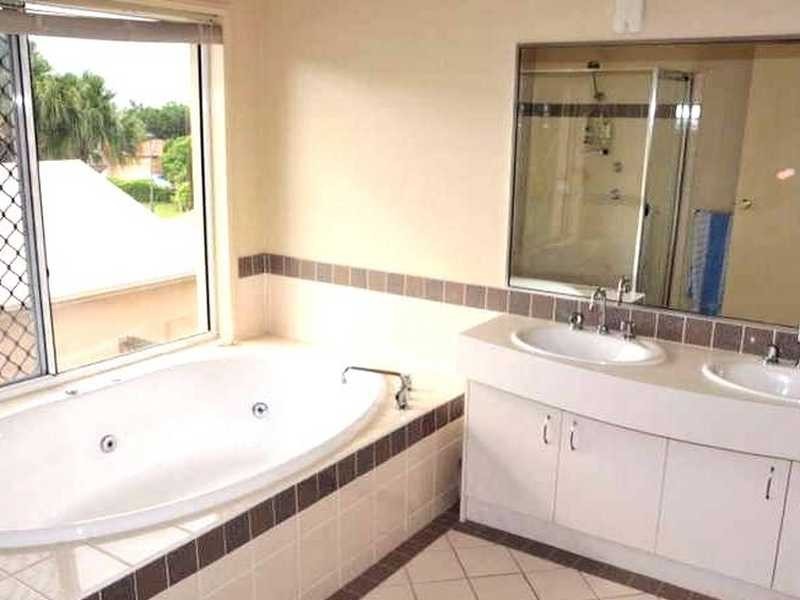 47 Mayfair Place, Stretton QLD 4116