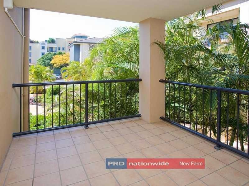 Unit 27/52 Newstead Terrace, Newstead QLD 4006