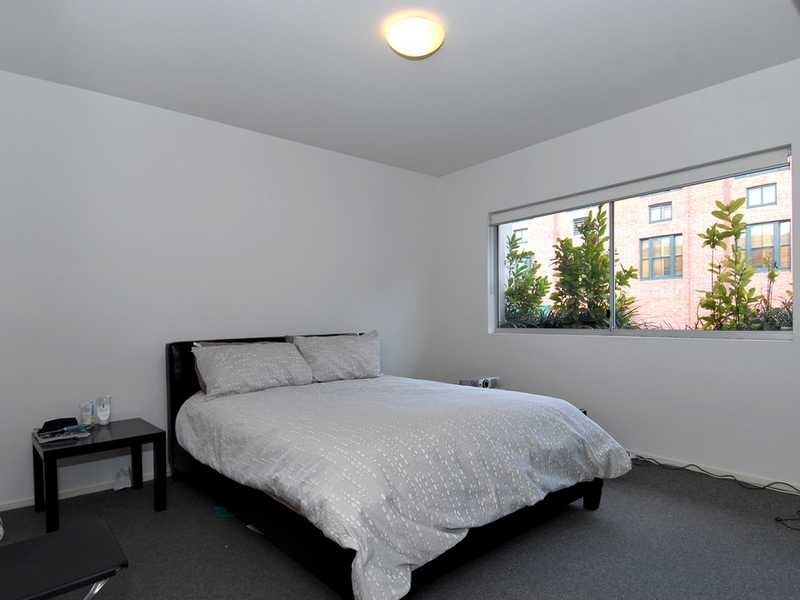 Unit 8/53 Commercial Road, Newstead QLD 4006