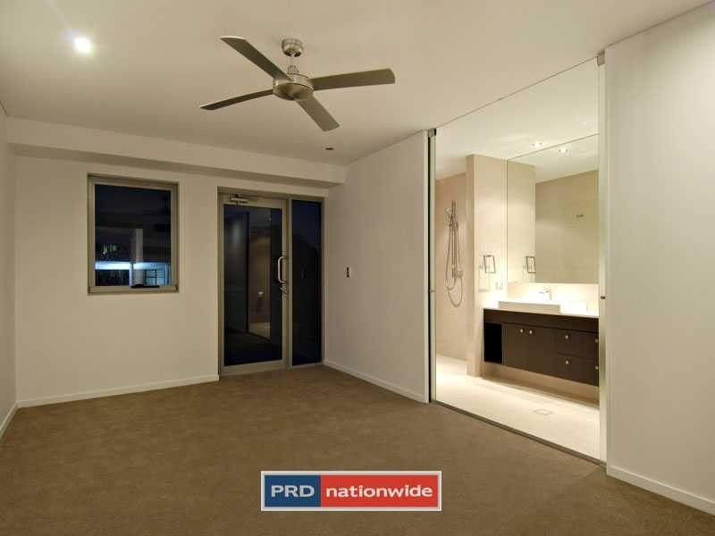 Unit 1-4/69 Kingsholme Street, New Farm QLD 4005