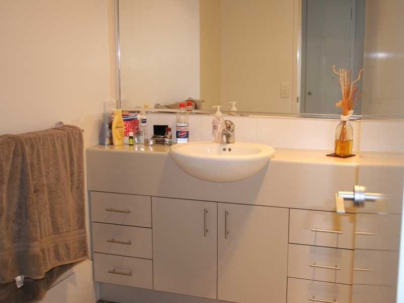 3 Blake Street, Wooloowin QLD 4030