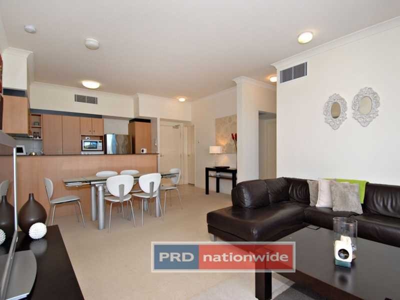 Unit 8/45 Deakin Street, Kangaroo Point QLD 4169