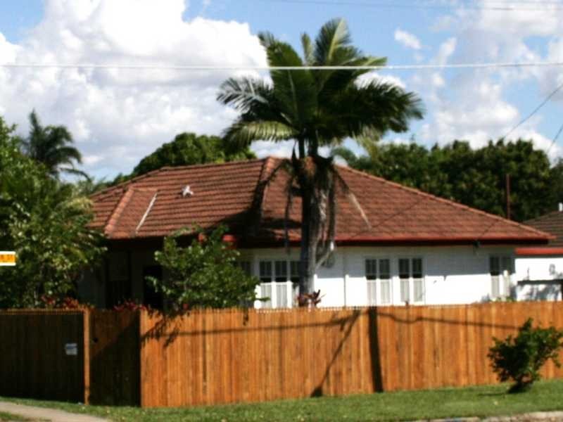 139 Oxley Avenue, Woody Point QLD 4019