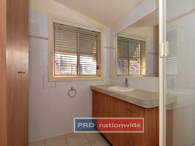 79 Bromley Street, Kangaroo Point QLD 4169