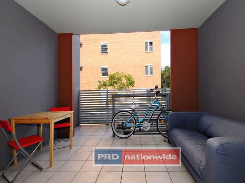 Unit 22/10 Vernon Terrace, Teneriffe QLD 4005