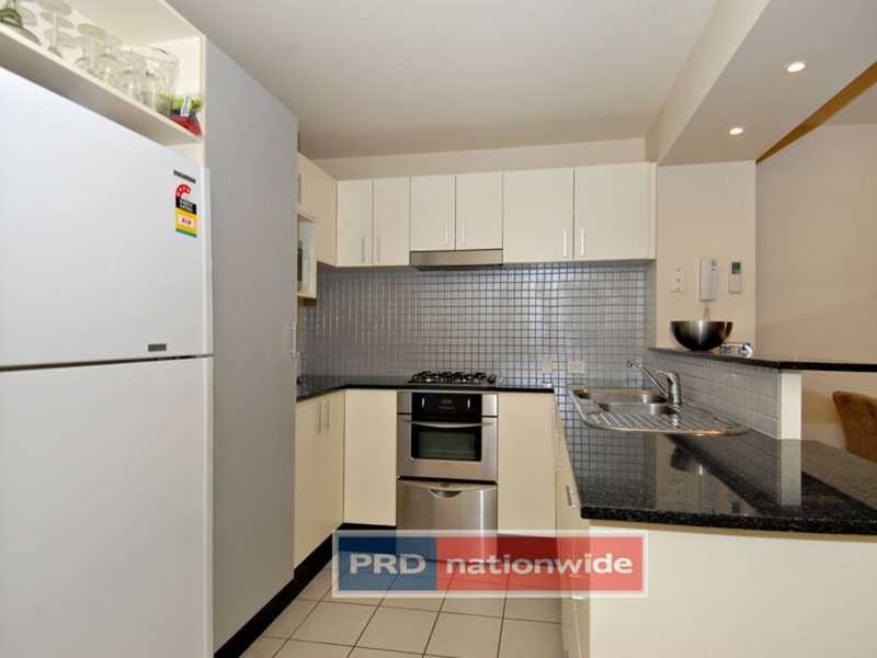 Unit 22/10 Vernon Terrace, Teneriffe QLD 4005