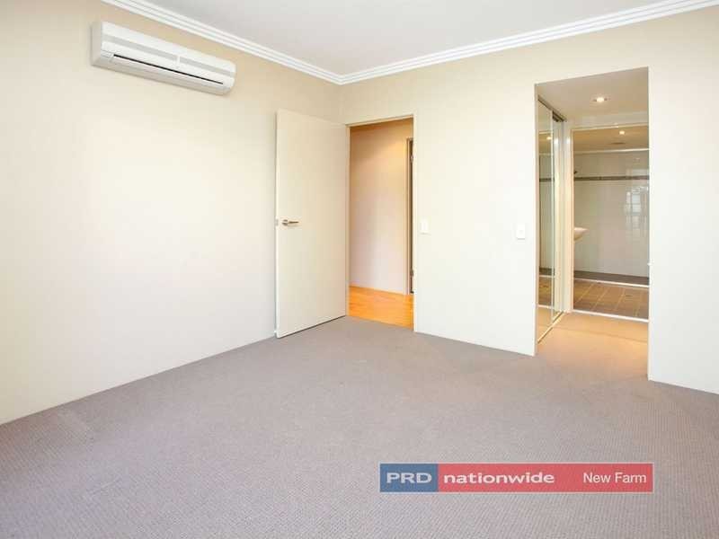 Unit 1/7 Helen Street, Teneriffe QLD 4005