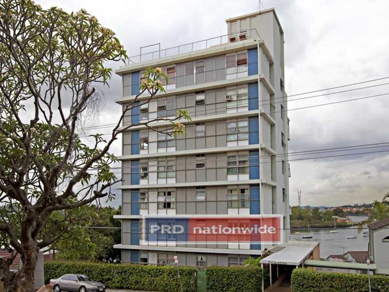 Unit 3b/11 Hillside, Hamilton QLD 4007