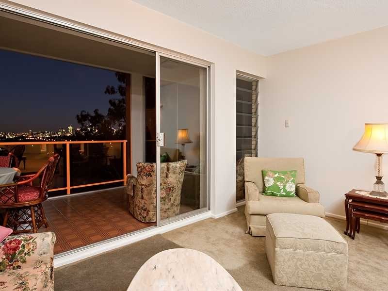 Unit 9/36 Sandford St, St Lucia QLD 4067