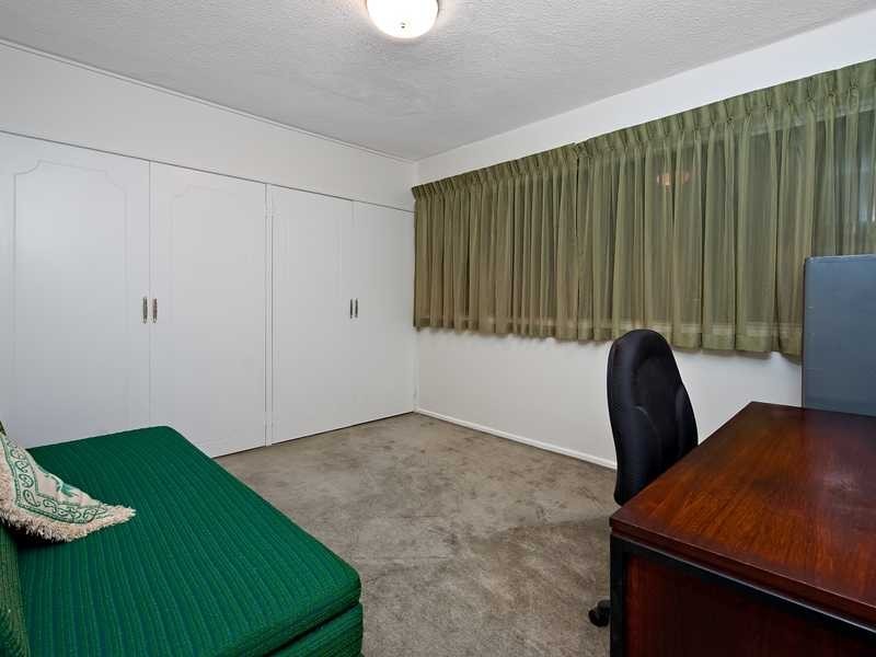 Unit 9/36 Sandford St, St Lucia QLD 4067