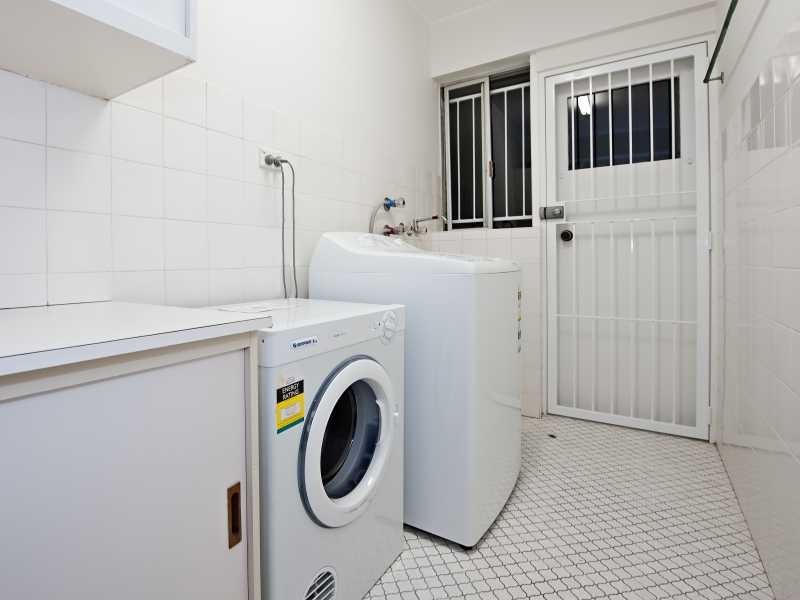 Unit 9/36 Sandford St, St Lucia QLD 4067