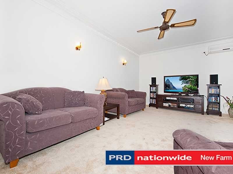 2 Agincourt Street, Grange QLD 4051