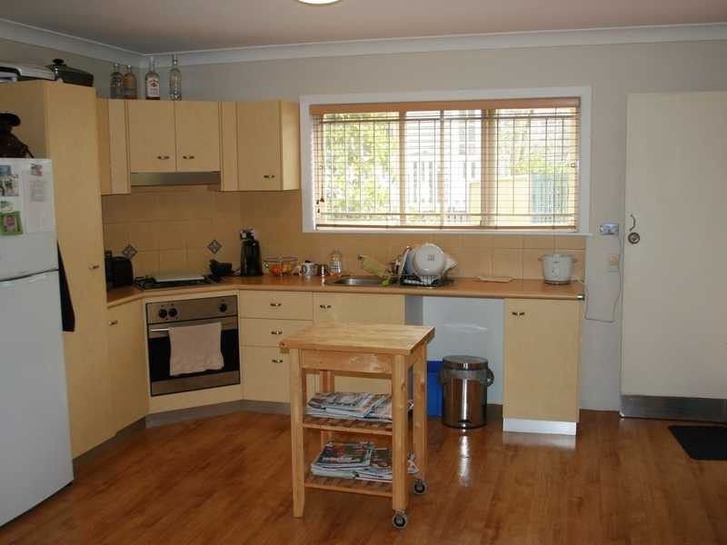 Unit 2/39 Antil, Wilston QLD 4051