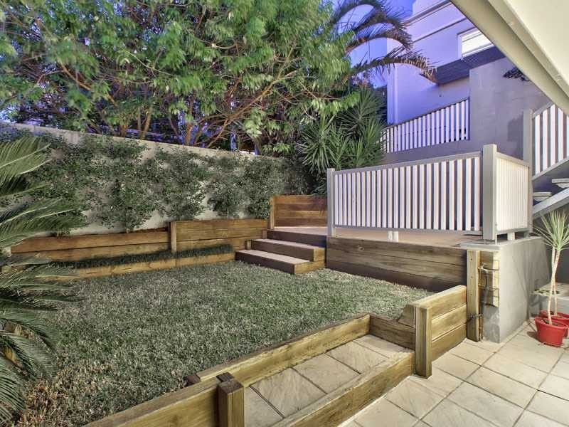 11 Isaac Street, Spring Hill QLD 4000