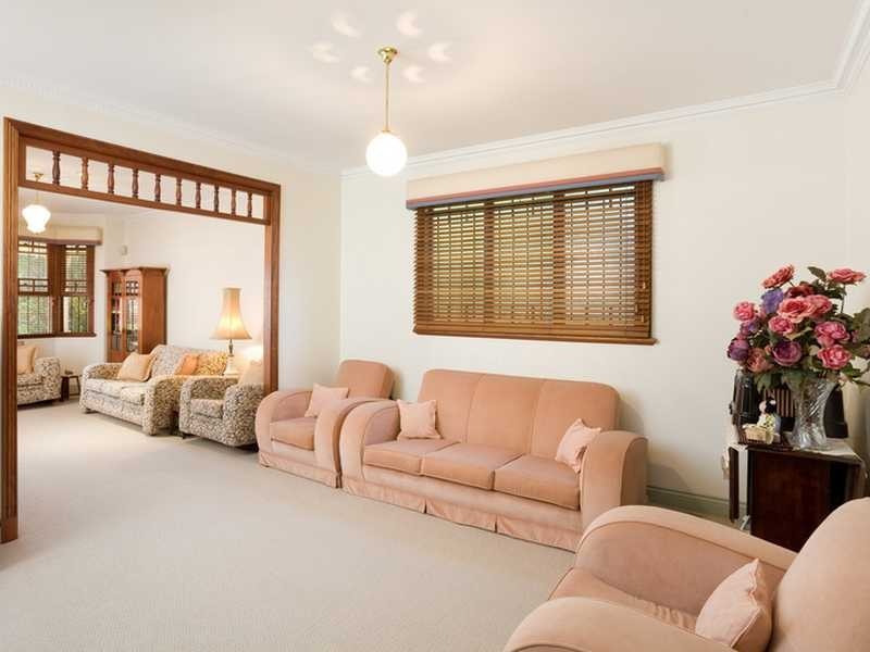 26 Henry Street, Wooloowin QLD 4030