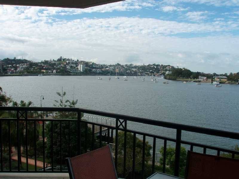 Unit 307/45C Newstead Terrace, Newstead QLD 4006