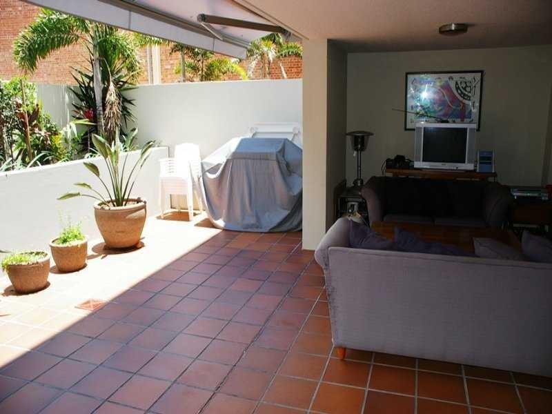 Unit 5/31-33 Helen Street, Newstead QLD 4006