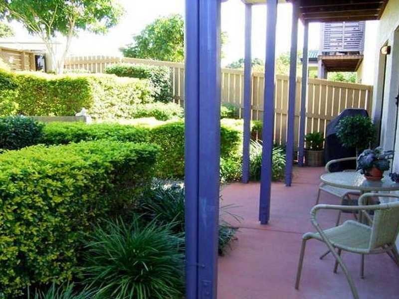 Unit 1/69 Erneton Street, Newmarket QLD 4051