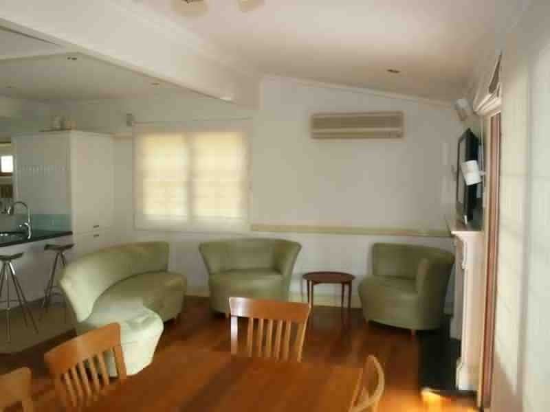 16A Kinross Street, Spring Hill QLD 4000