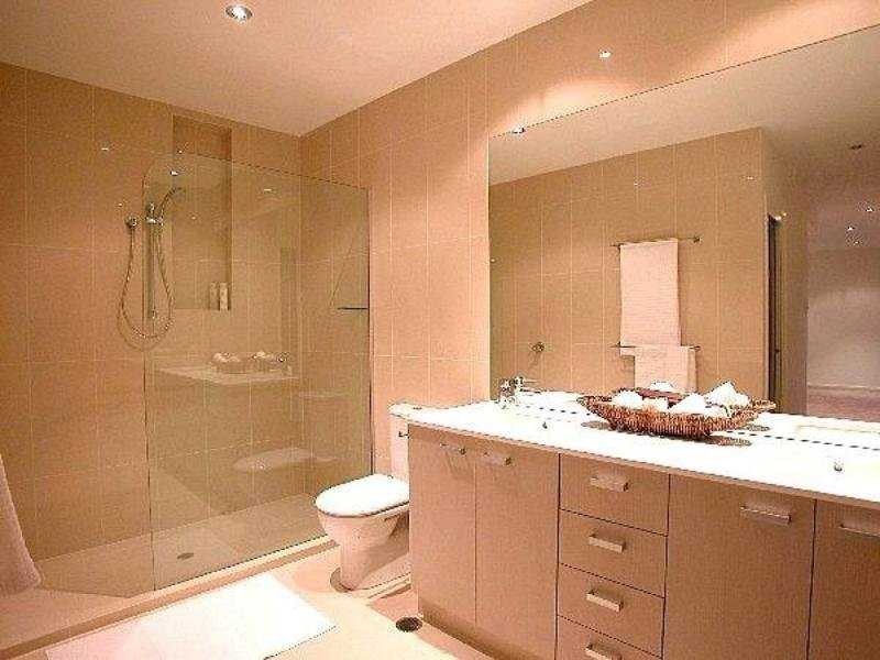 Unit 2/15 Halford Street, Newstead QLD 4006