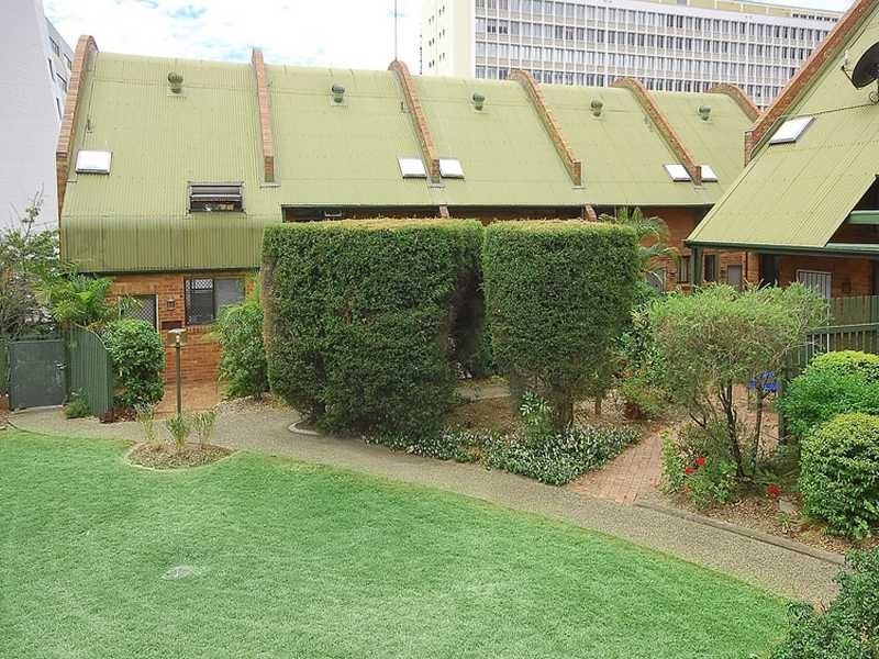 Unit 6/466 Boundary Street, Spring Hill QLD 4000