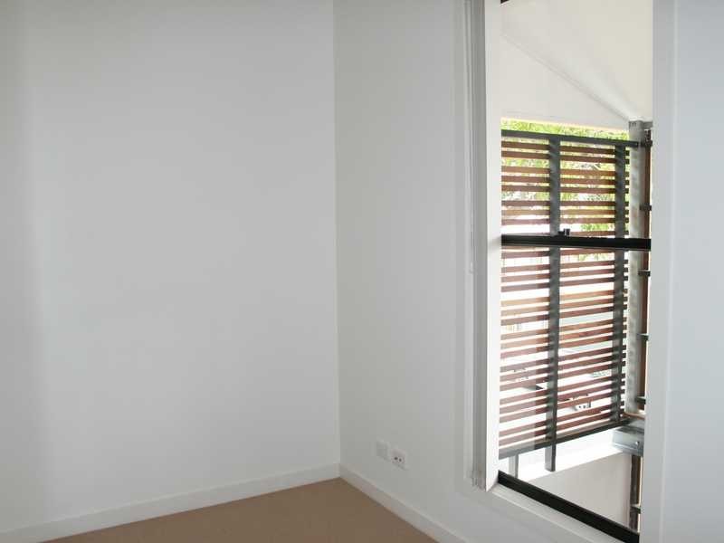 Apartment 2/112 Kennigo Street, Spring Hill QLD 4000