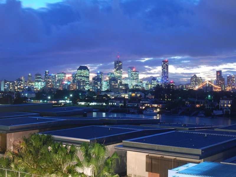 Unit 326/90 Wynnum Road, Norman Park QLD 4170