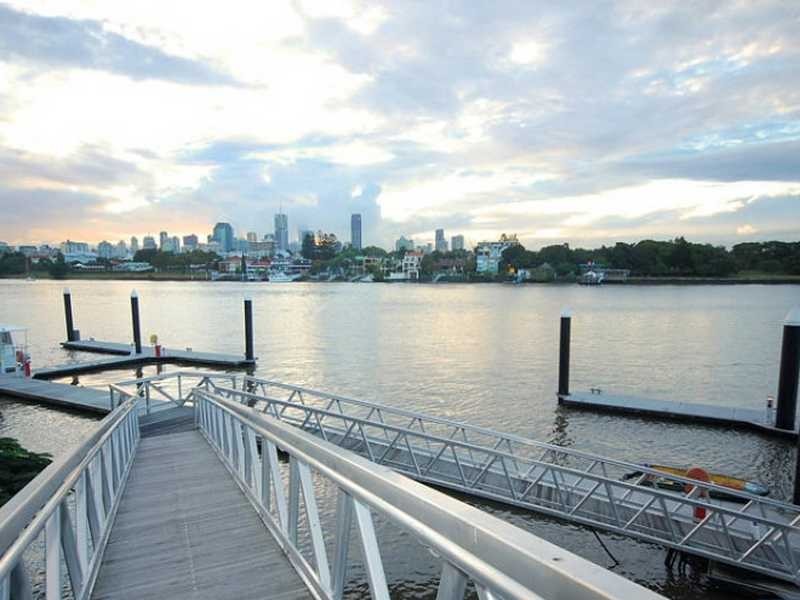 Unit 326/90 Wynnum Road, Norman Park QLD 4170