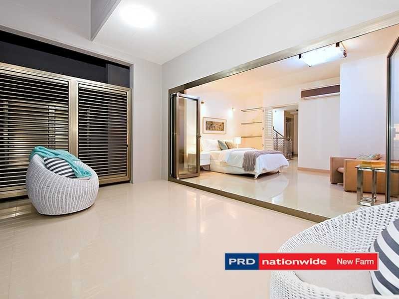 19 Harcourt Street, New Farm QLD 4005