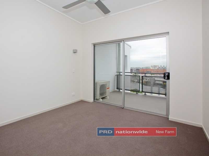 19 Masters Street, Newstead QLD 4006