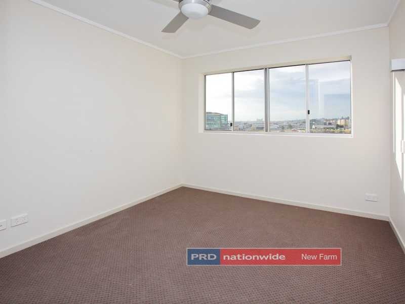 Unit 506/19 Masters Street, Newstead QLD 4006