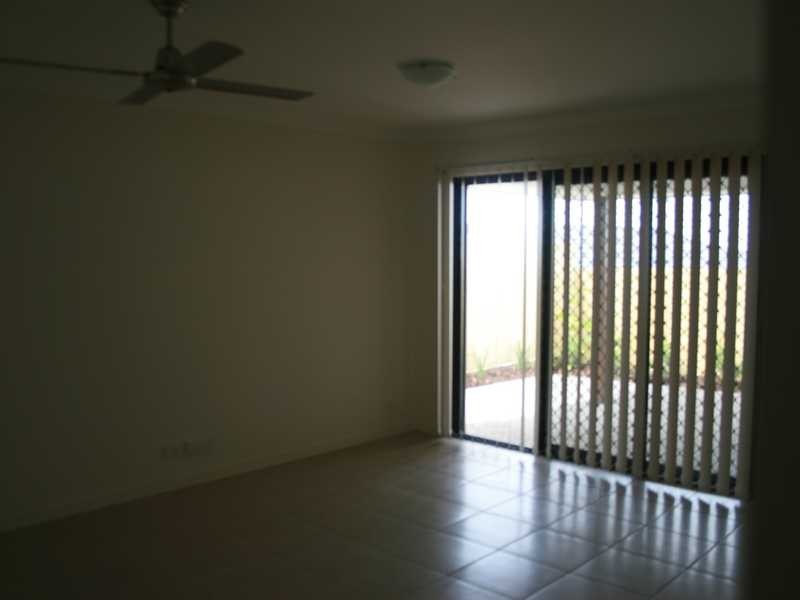 3 Moonie Crescent, North Lakes QLD 4509