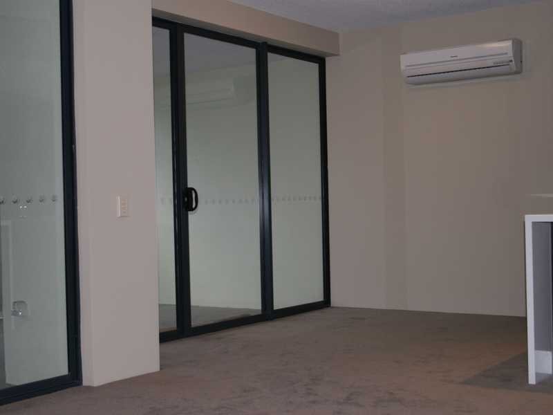 Unit 19/110 Commercial Road, Teneriffe QLD 4005