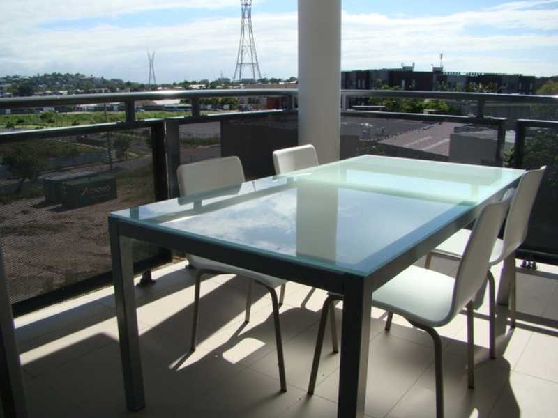 Unit 409/19 Masters Street, Newstead QLD 4006