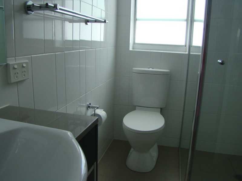 Unit 409/19 Masters Street, Newstead QLD 4006