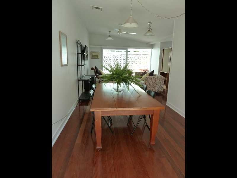 4 Alkina Street, Kenmore QLD 4069