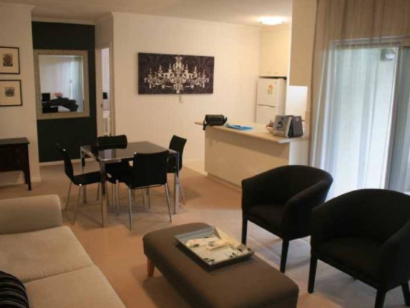 Unit 18/264 Kent Street, New Farm QLD 4005