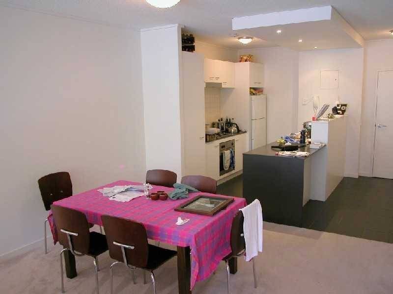 Unit 107/71 Beeston Street, Teneriffe QLD 4005