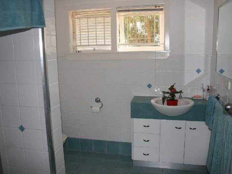 Unit 2/39 Antill Street, Wilston QLD 4051