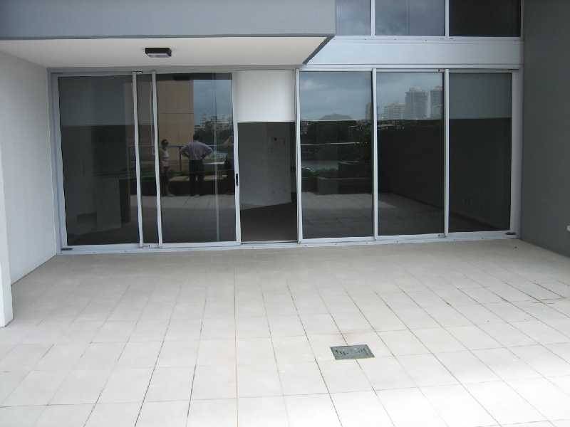 Unit 12/30 Macrossan, Brisbane QLD 4000