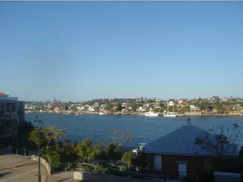 64 Macquarie Street, Teneriffe QLD 4005