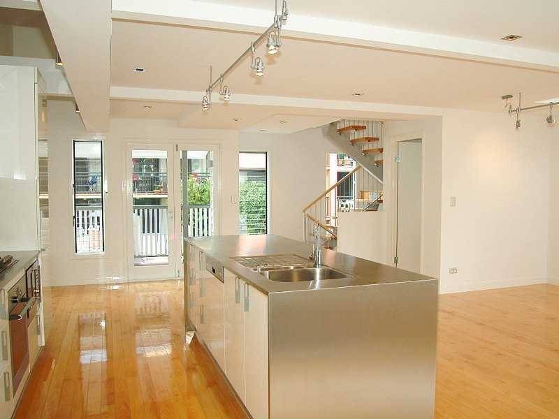 3 Isaac Street, Spring Hill QLD 4000