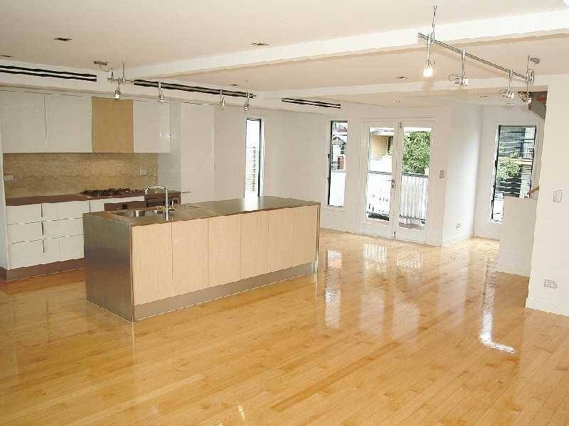 3 Isaac Street, Spring Hill QLD 4000