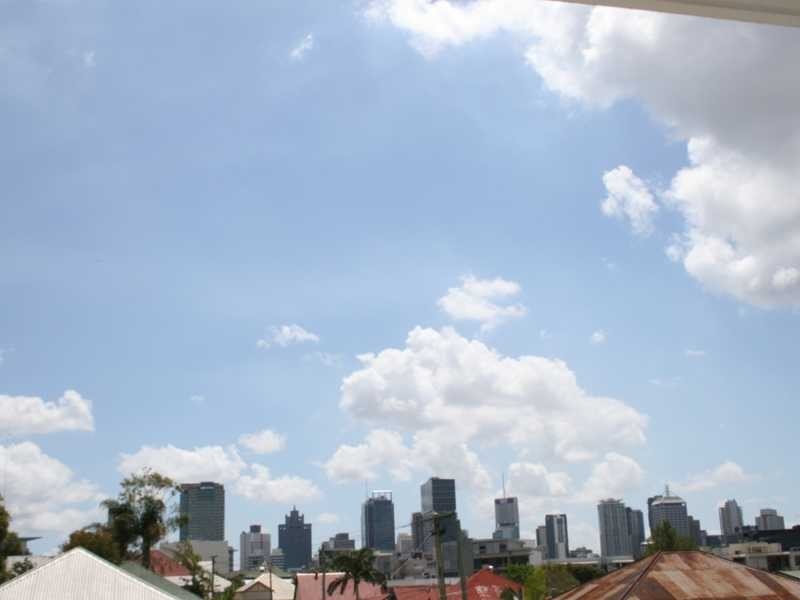 Unit 302/38 Mollison, West End QLD 4101