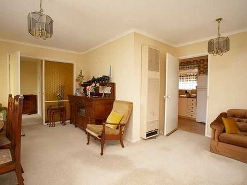 30 Wolsley Avenue, Frankston VIC 3199