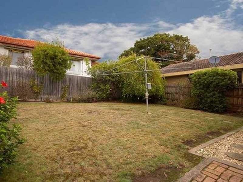 30 Wolsley Avenue, Frankston VIC 3199