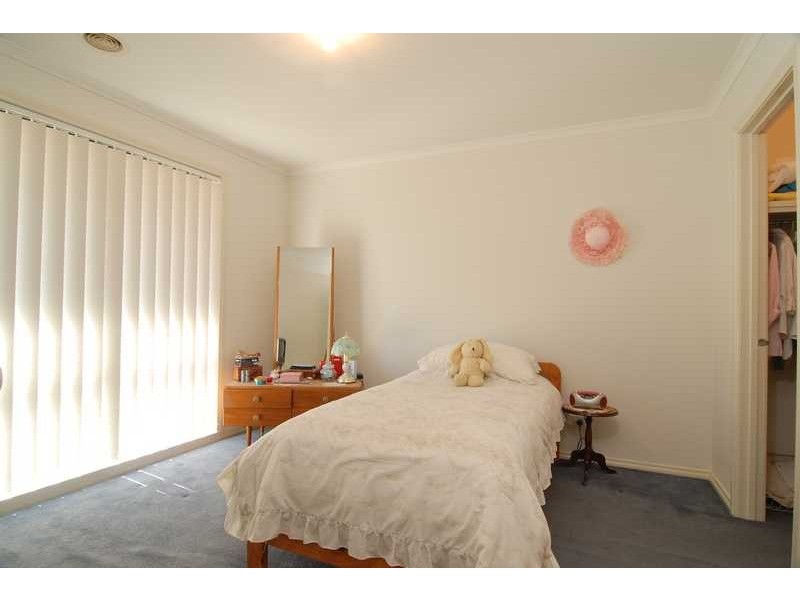 2/6 Scotch Parade, Chelsea VIC 3196