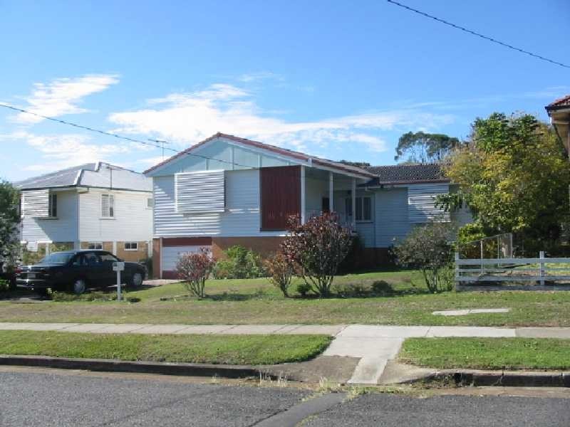 8 Lake King Circle, Waterways VIC 3195